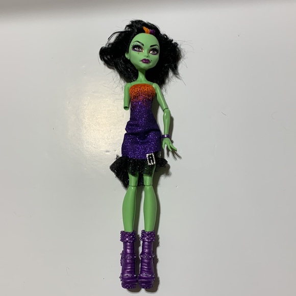 Casta Fierce TLC - Picture 3 of 7